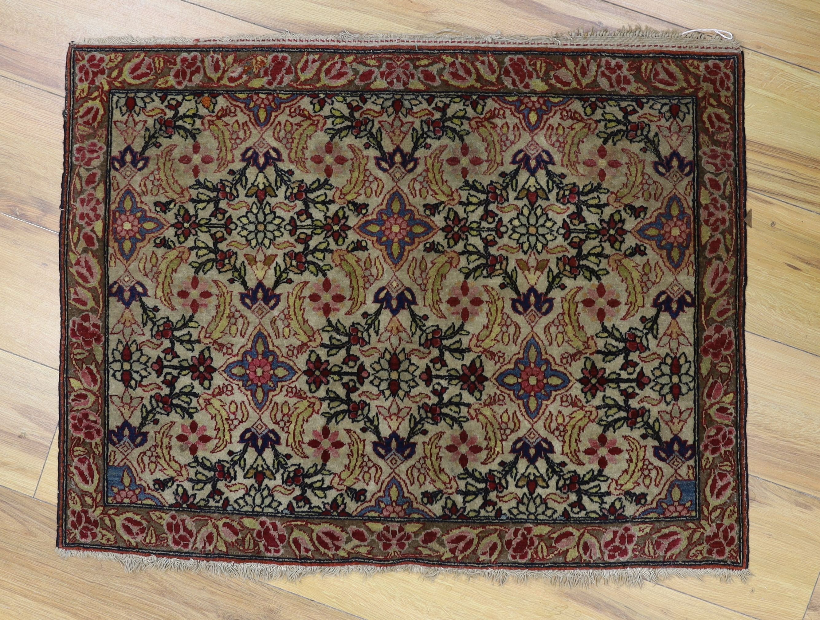 A North West Persian style prayer rug 62x83cm
